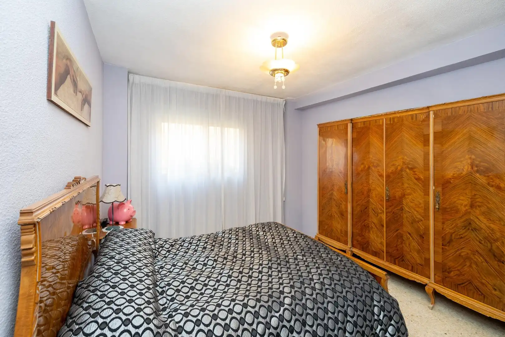 Habitación de Planta baja en venta en Granada