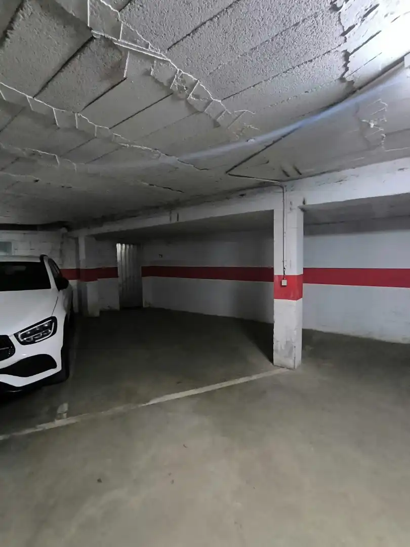 Garage for sale in Rialp