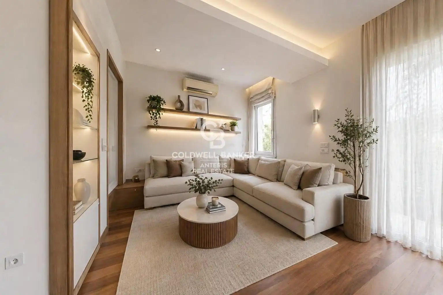 Sala de estar de Piso en venta en Barcelona con Aire acondicionado, Calefacción y Parquet