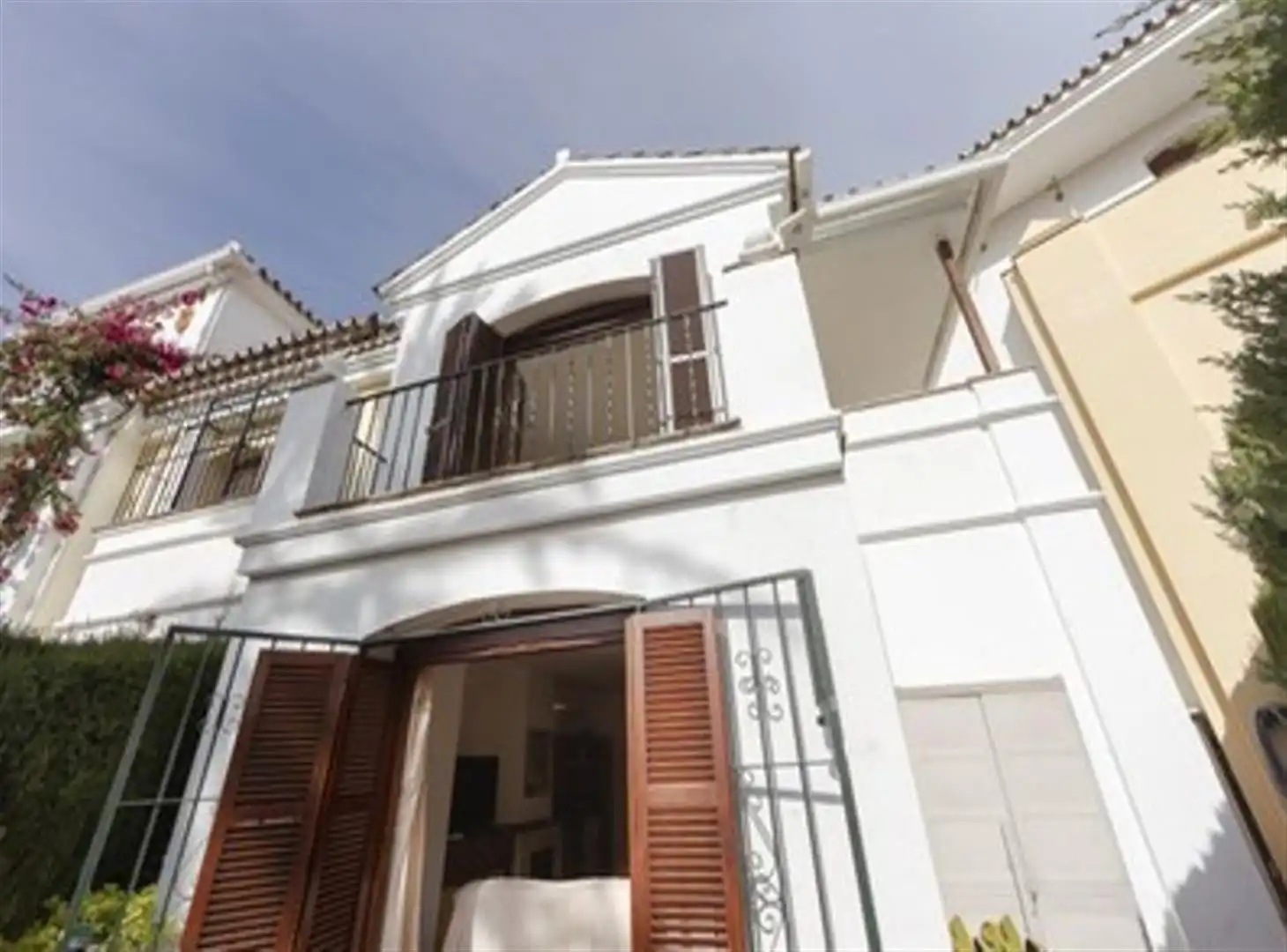 Exterior view of Detached homes for rent in Estepona  with Air Conditioner, Terrace and Swimming Pool