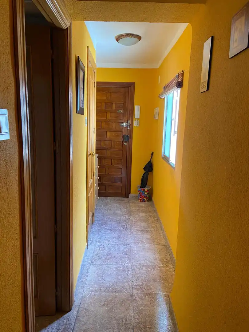 Flat for rent in Granada  with Air Conditioner, Heating and Furnished