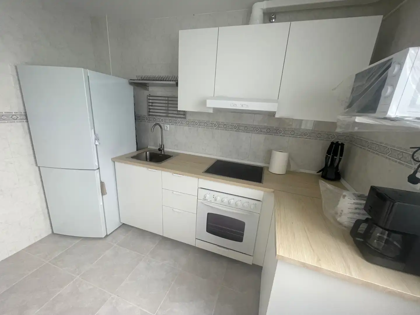 Kitchen of Flat for rent in Almendralejo  with Air Conditioner, Furnished and Oven