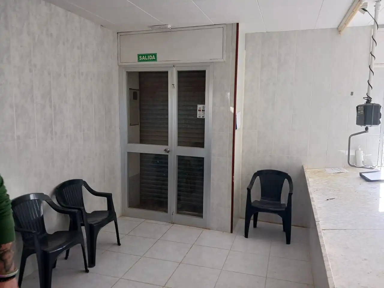 Local comercial en venda a Camarles, imagen 2