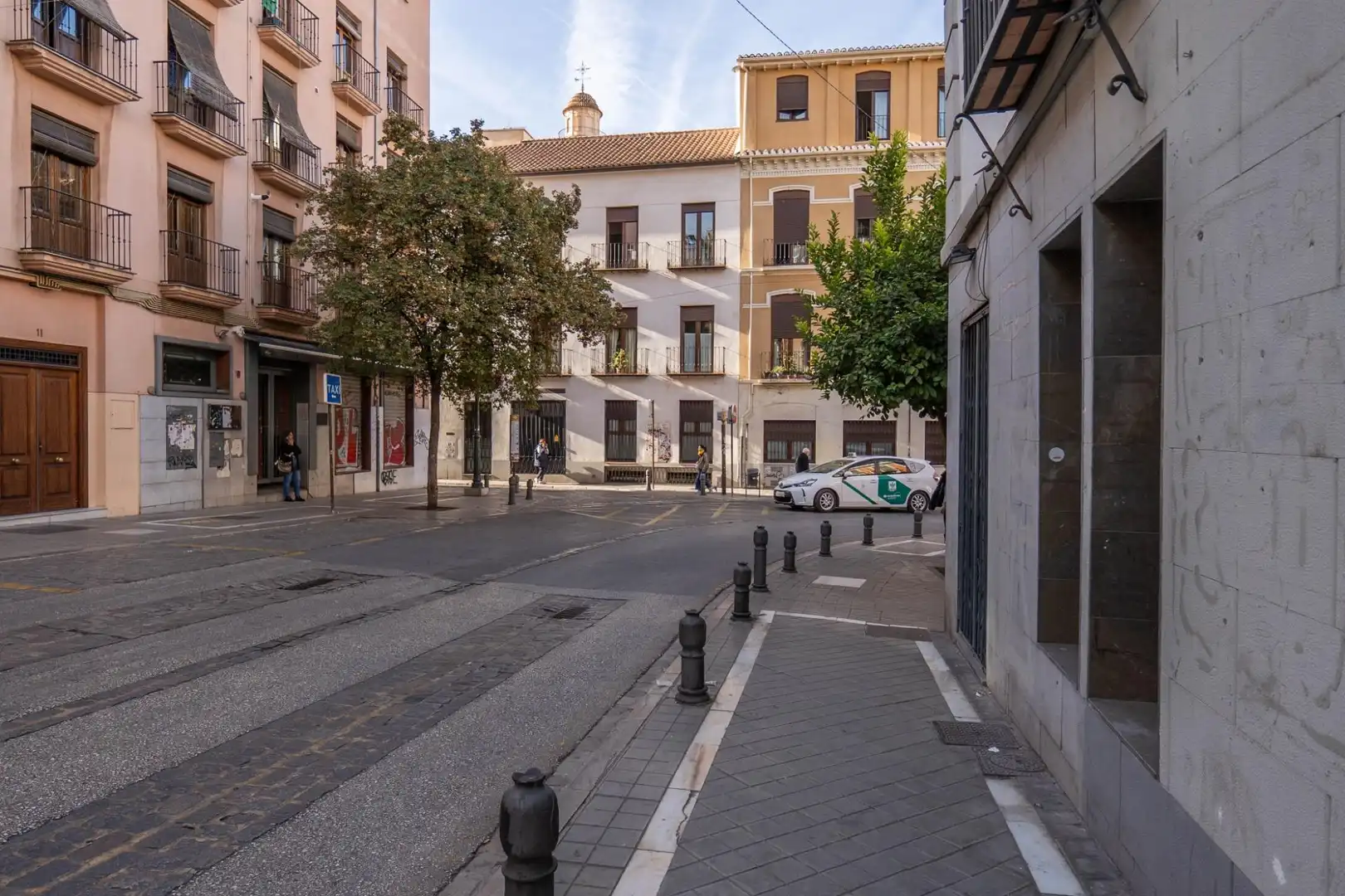 Vista exterior de Piso en venta en Granada con Calefacción