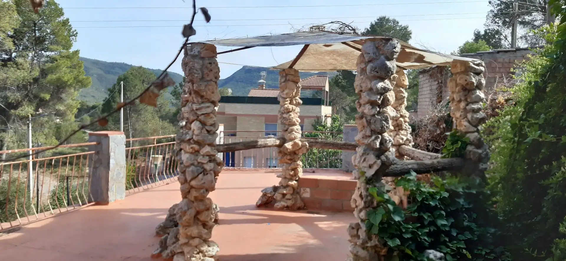 Terrassa de Casa o xalet en venda en Vacarisses amb Jardí privat, Terrassa i Piscina