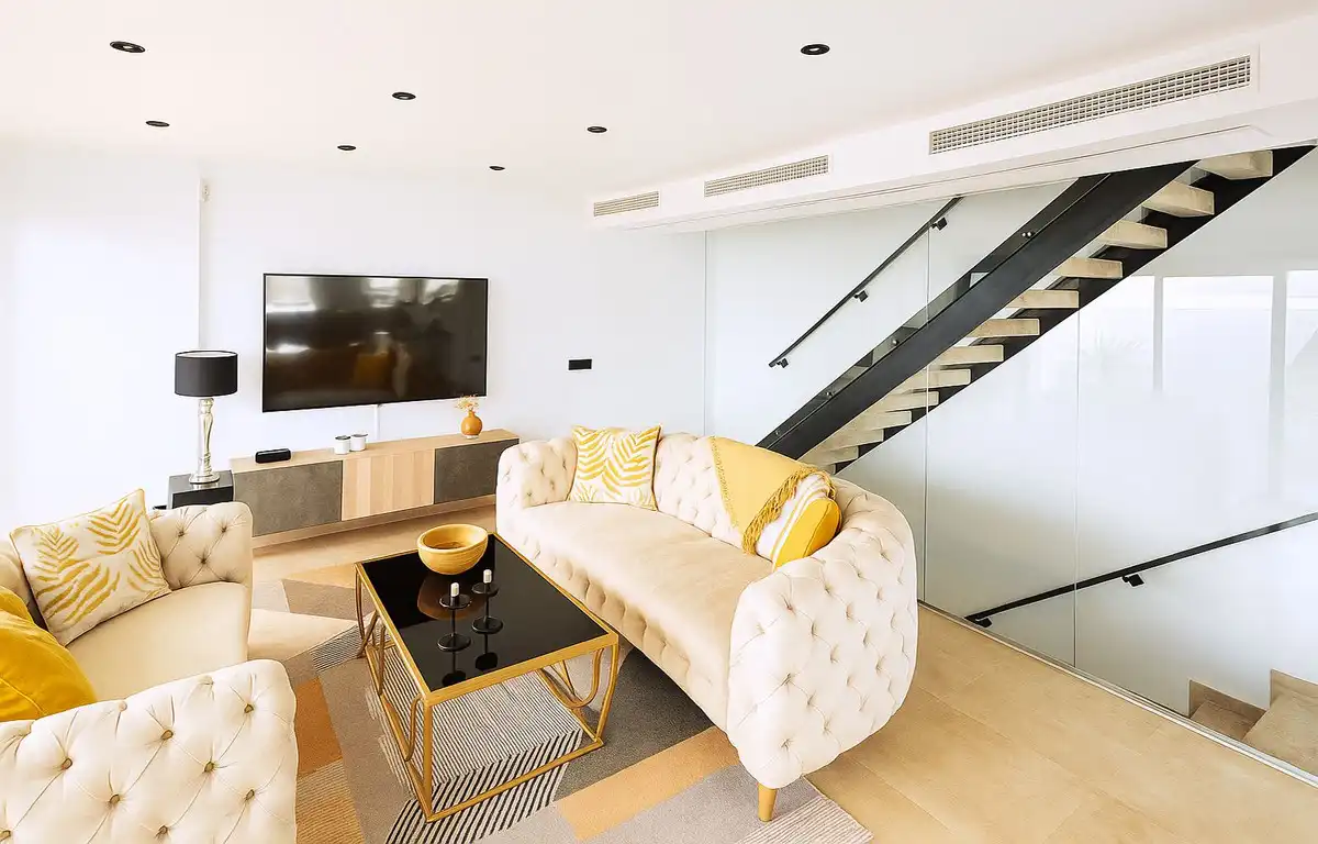 Sala de estar de Casa o chalet en venta en Fuengirola con Aire acondicionado, Calefacción y Terraza