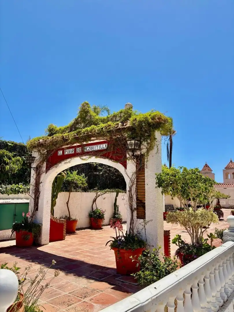 Casa adosada de lloguer en Vélez-Málaga amb Terrassa, Moblat i Balcó