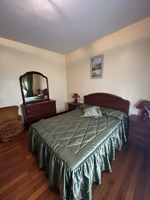 Habitación de Piso en venta en Vilagarcía de Arousa con Parquet, Trastero y Amueblado