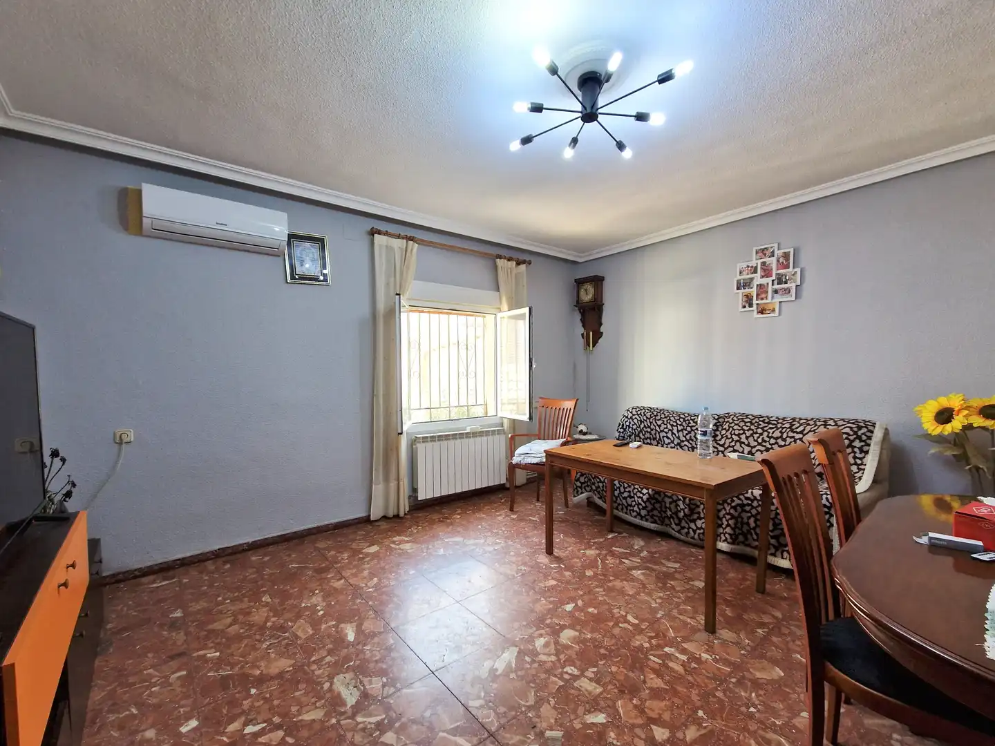 Habitación de Casa o chalet en venta en Recas con Aire acondicionado, Calefacción y Jardín privado
