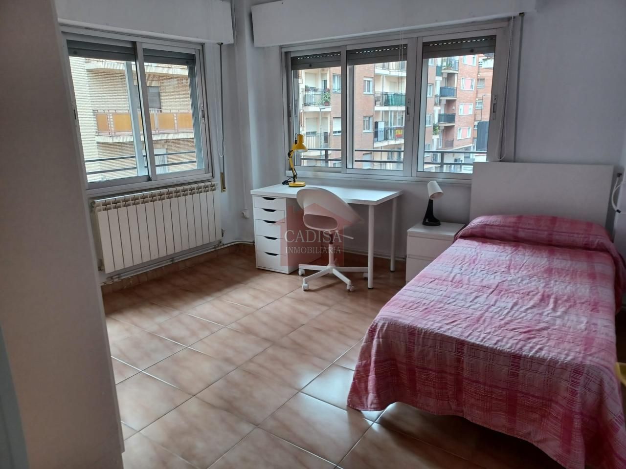 Bedroom of Flat to rent in Salamanca Capital  with Heating and Furnished