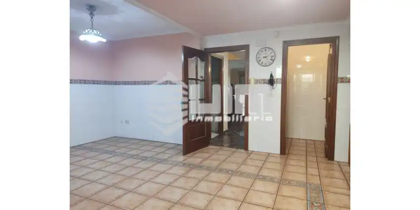 Casa adosada en venta en Sagunto / Sagunt con Aire acondicionado, Calefacción y Terraza