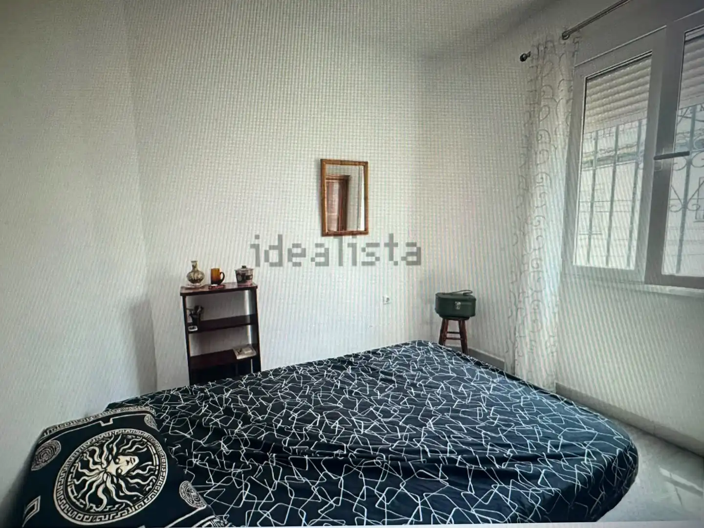 Bedroom of Houses for sale in Sevilla  with Air Conditioner, Private garden and Terrace