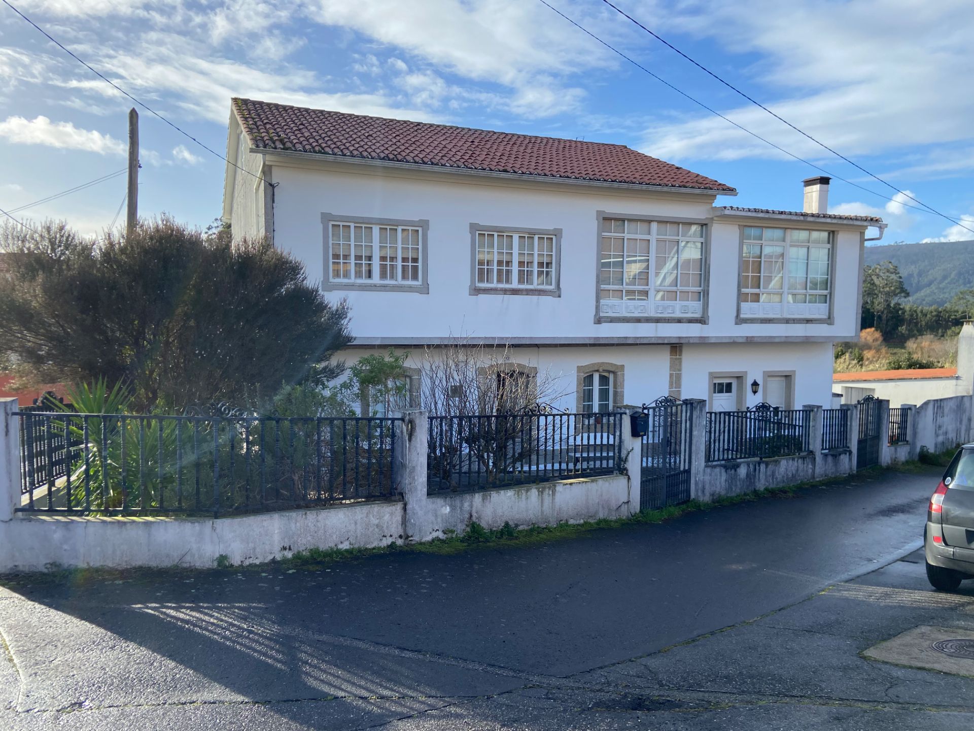 Exterior view of House or chalet for sale in A Pobra do Caramiñal  with Heating, Private garden and Parquet flooring