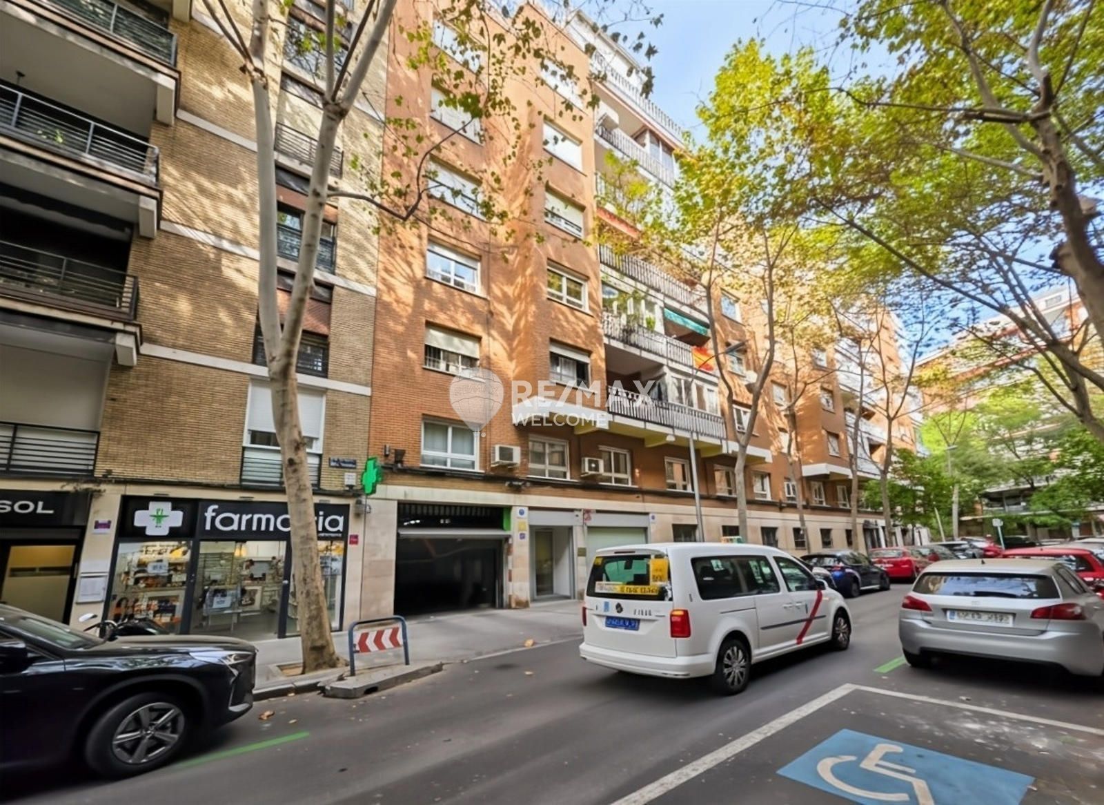 Exterior view of Flat for sale in  Madrid Capital  with Heating and Terrace
