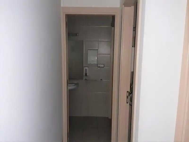 Bathroom of Commercial properties for sale in Vilagarcía de Arousa