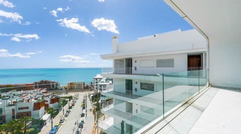 Photo 2 of Flat for sale in Calle Begoña, Las Gaviotas - Carvajal, Fuengirola