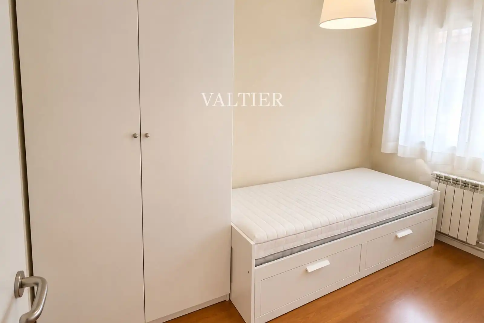 Habitación de Ático de alquiler en Madrid con Aire acondicionado y Amueblado