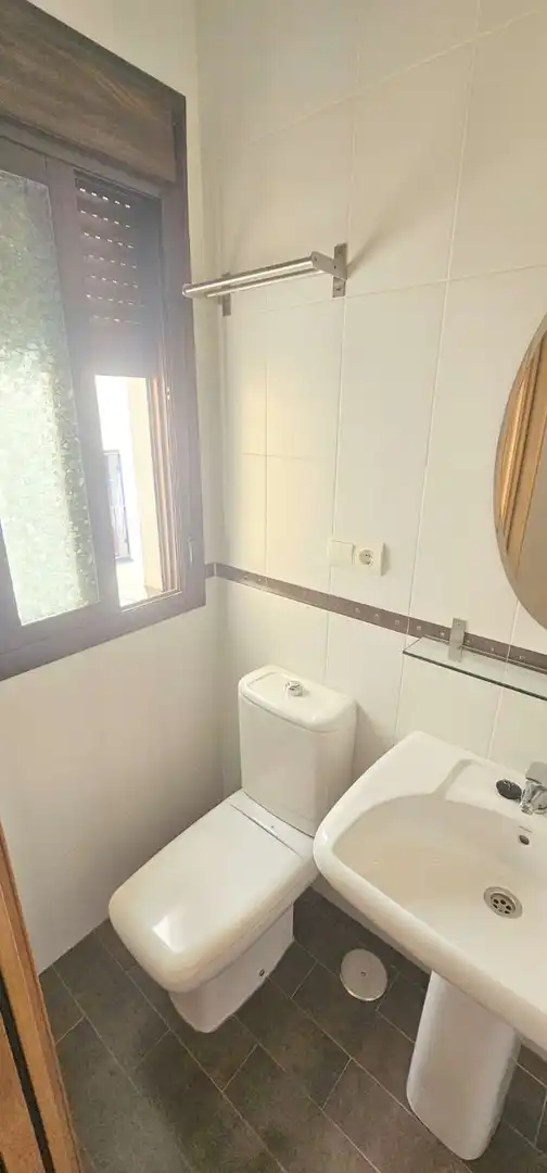 Bathroom of Attic for rent in Vélez-Málaga  with Air Conditioner, Terrace and Furnished