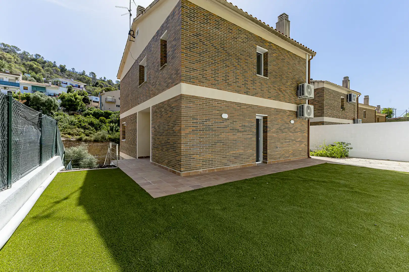 Terrassa de Casa o xalet en venda en Cubelles amb Aire condicionat, Calefacció i Jardí privat
