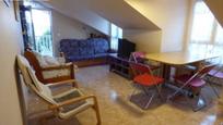 Sala d'estar de Apartament en venda en Noja amb Terrassa, Piscina i Balcó