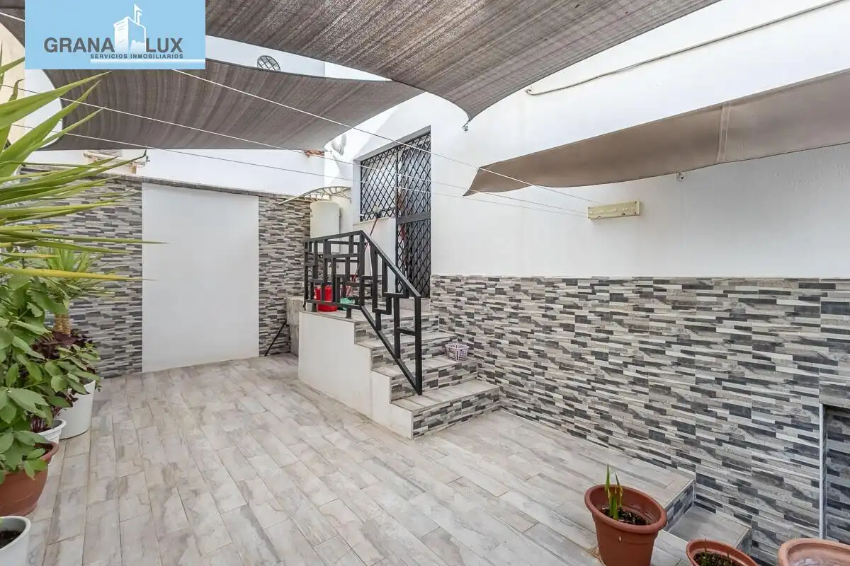 Maison mitoyenne à vendre à Calle del Laurel, imagen 2