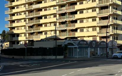 Vista exterior de Àtic en venda en L'Escala amb Calefacció, Terrassa i Moblat