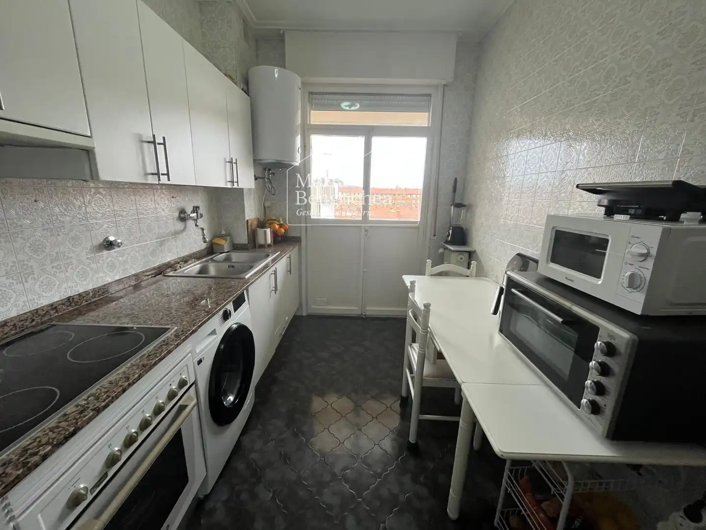 Kitchen of Flat for sale in Vitoria - Gasteiz  with Heating, Terrace and Storage room