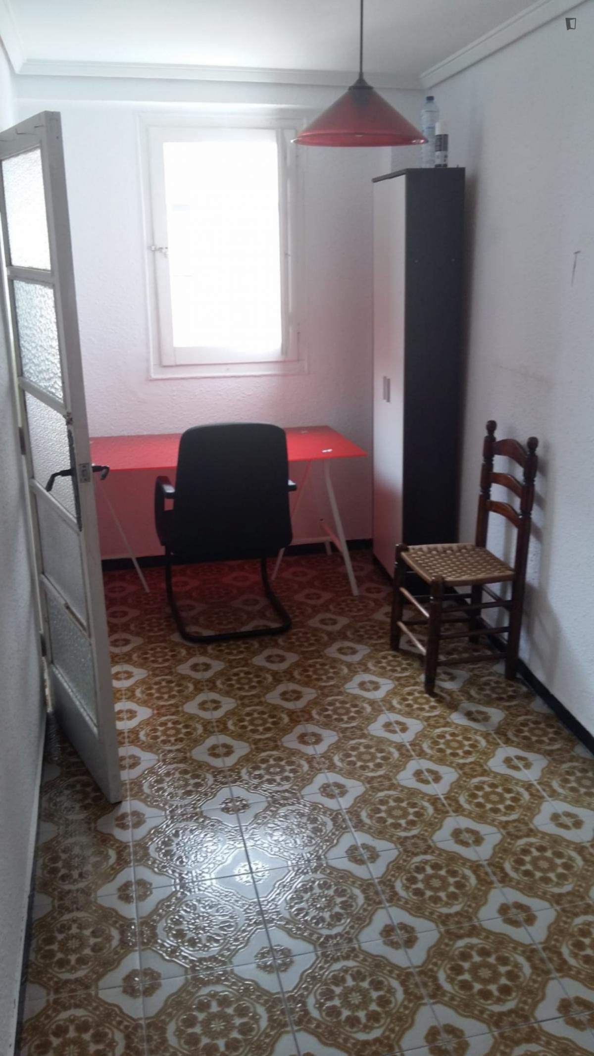 Apartament per a compartir a Torrefiel