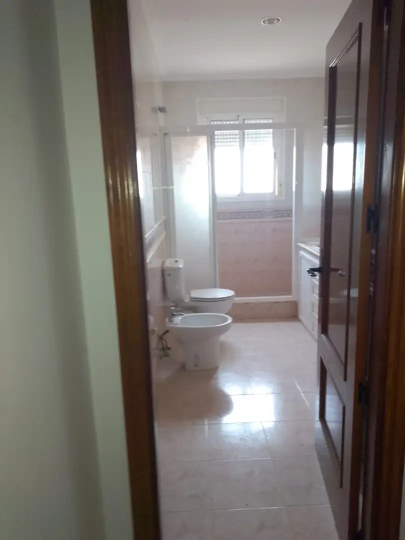 Baño de Casa o chalet en venta en Dos Hermanas con Jardín privado, Terraza y Balcón