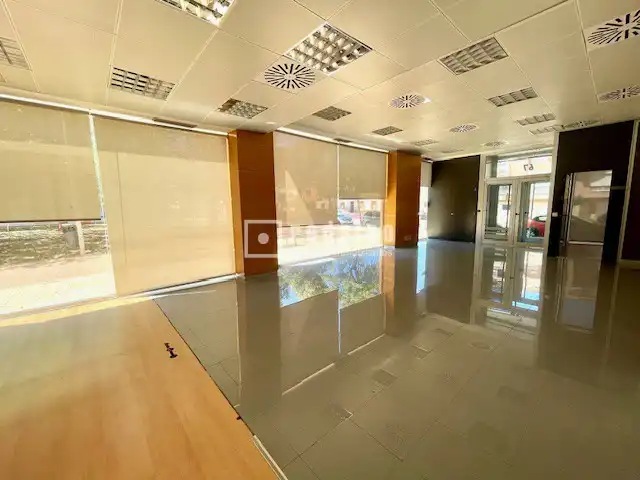 Local comercial en venda a Oeste, imagen 2