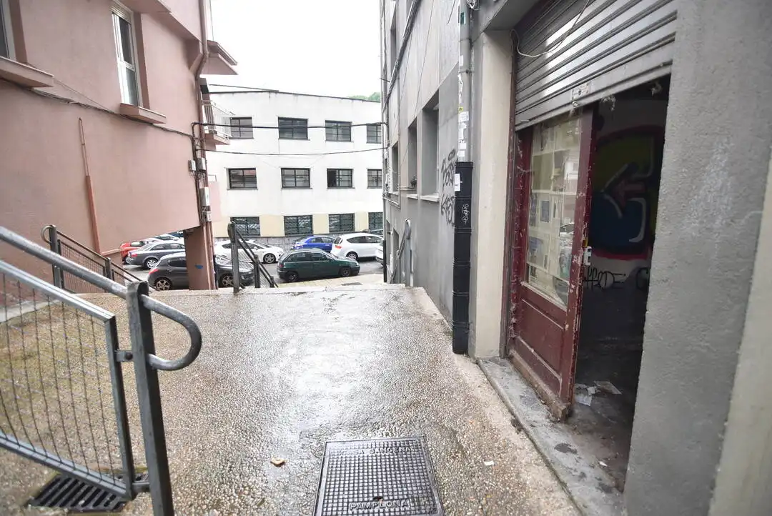 Parkplatz von Geschaftsraum zur Miete in Eibar