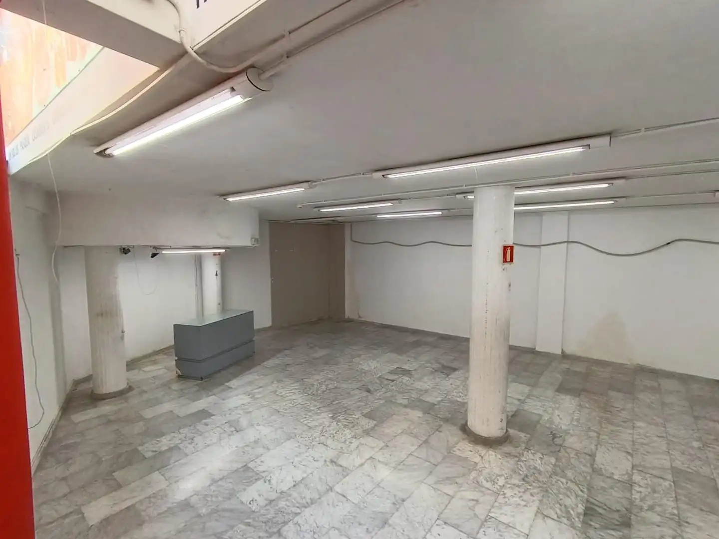 Local comercial de lloguer a Centre - Sant Oleguer, imagen 12