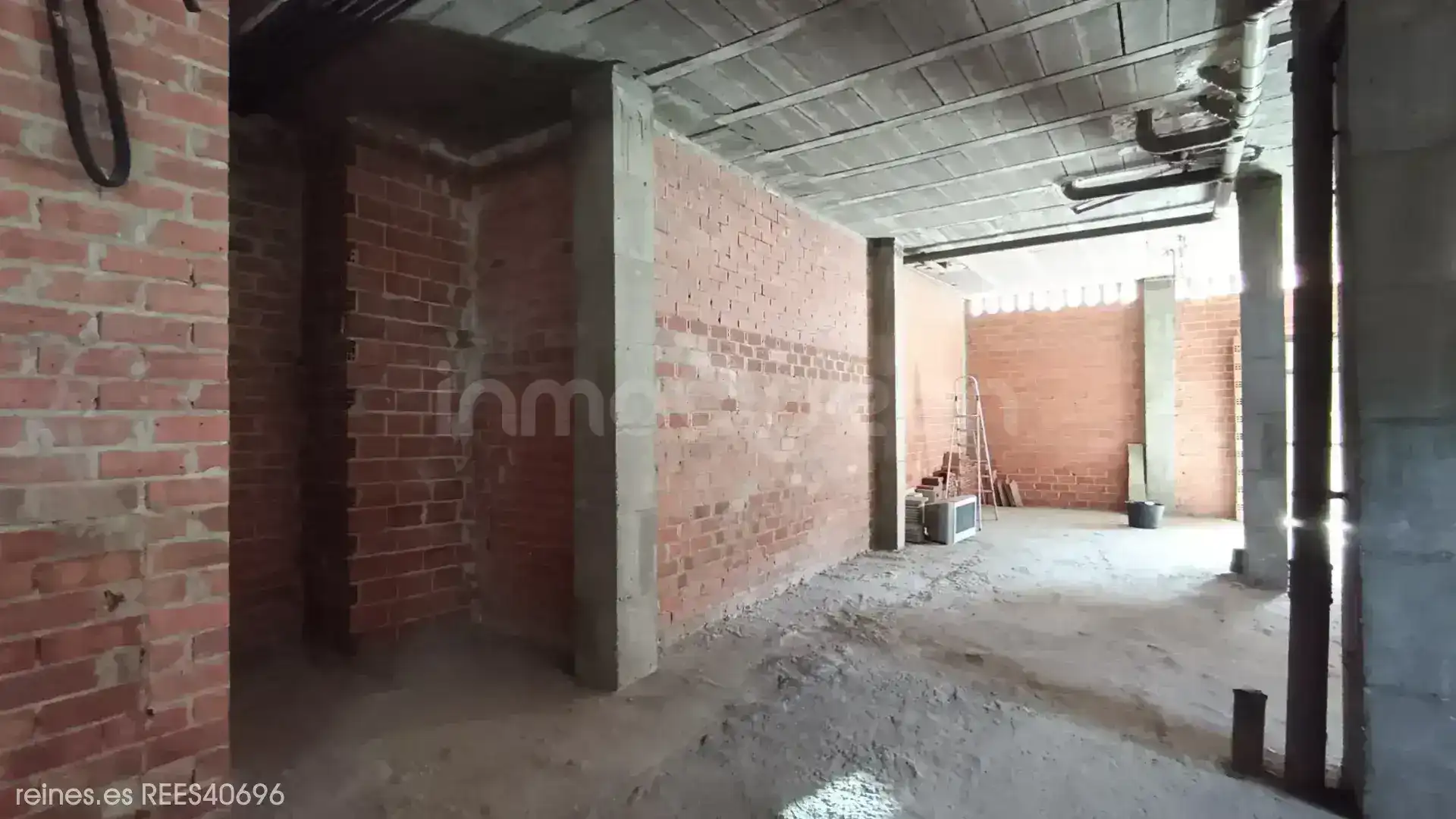 Business premises to rent in Lugones, imagen 3
