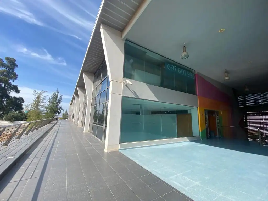 Office space with lift to rent in Carrer Poniente, imagen 11