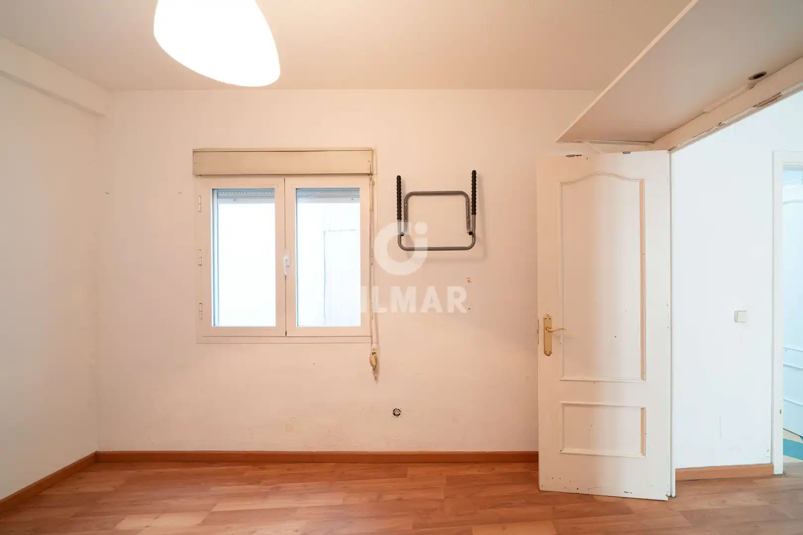 Habitación de Piso en venta en Madrid con Calefacción