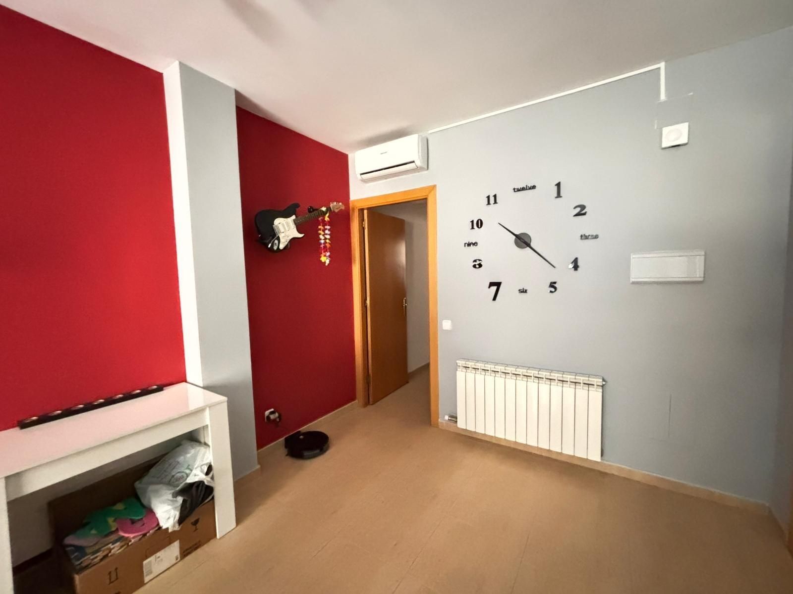 Bedroom of Flat for sale in Sabadell  with Air Conditioner, Heating and Storage room