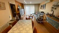Living room of Flat for sale in Santa Coloma de Gramenet  with Heating and Balcony