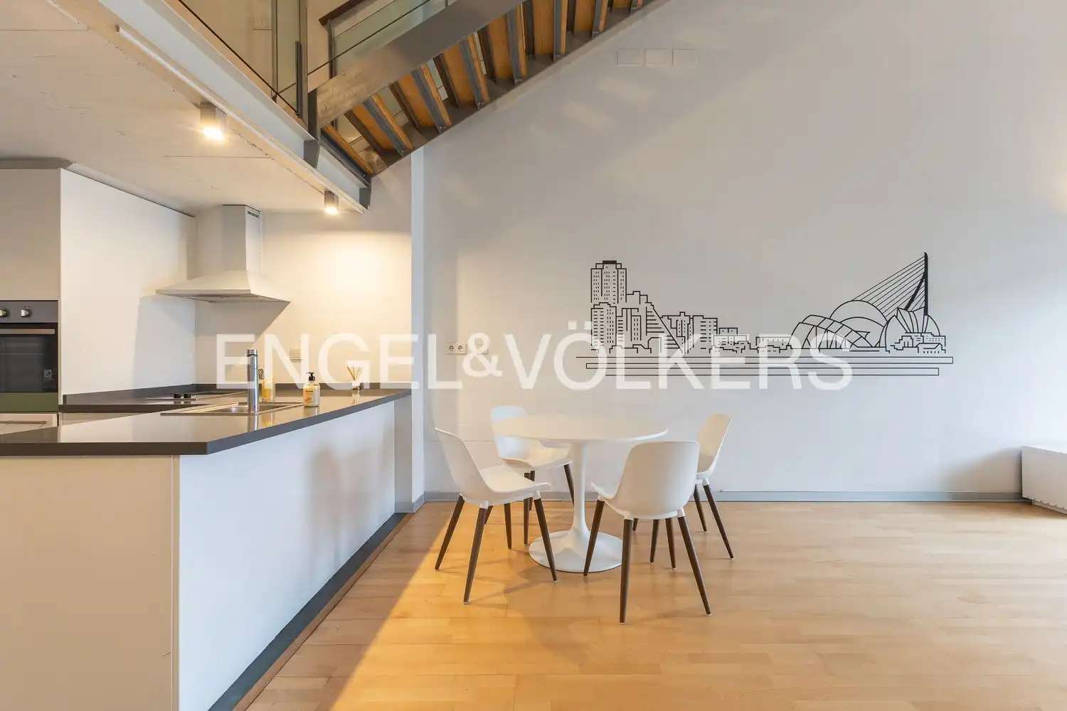 Cocina de Piso de alquiler en Valencia con Aire acondicionado, Calefacción y Jardín privado