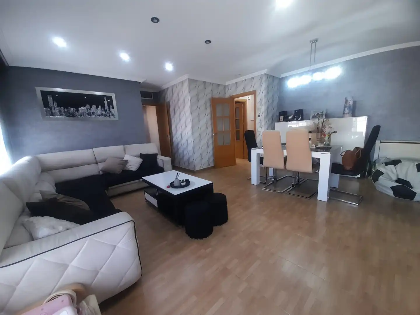 Sala d'estar de Pis en venda en Puertollano amb Aire condicionat i Parquet