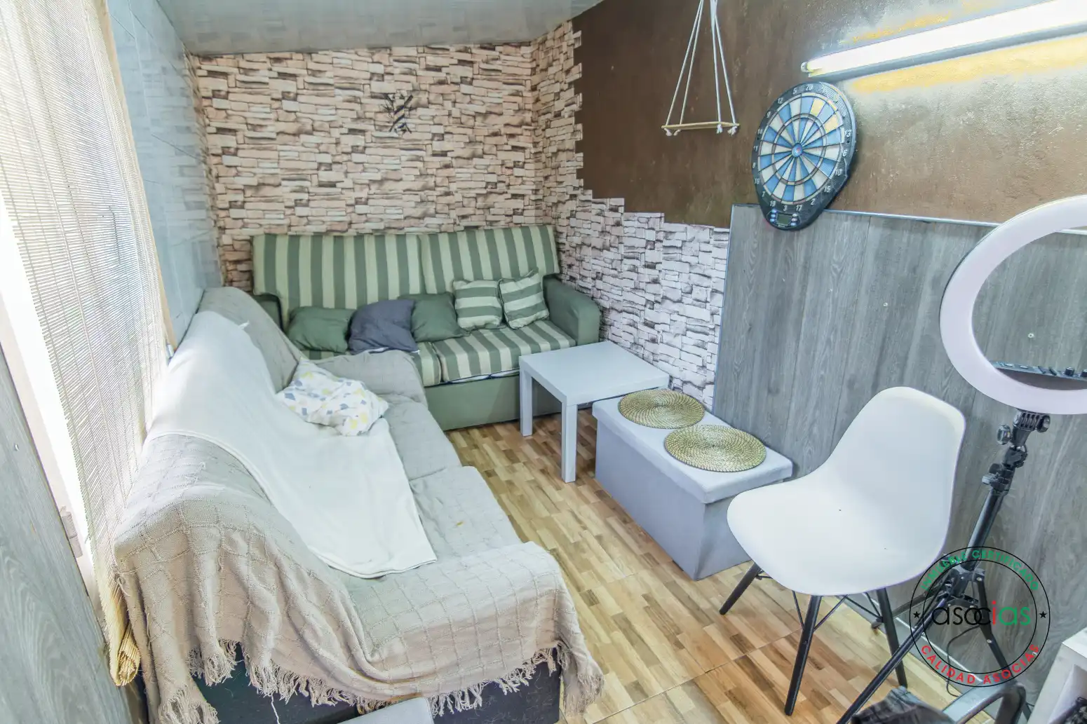 Sala de estar de Casa adosada en venta en Gijón  con Calefacción, Jardín privado y Parquet