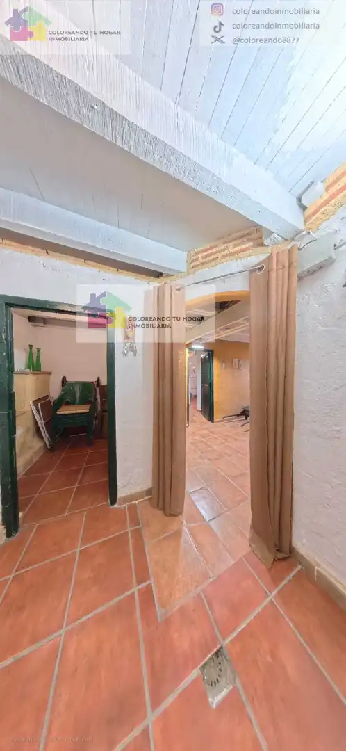 Casa o xalet en venda en La Pola de Gordón  amb Calefacció, Jardí privat i Parquet