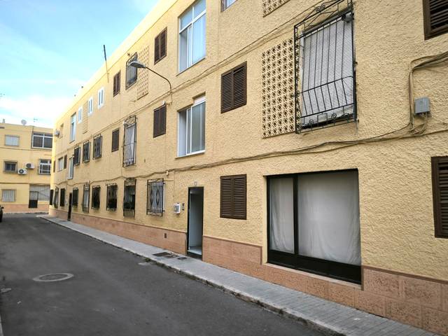 Piso en Venta en Severo Ochoa en Berja