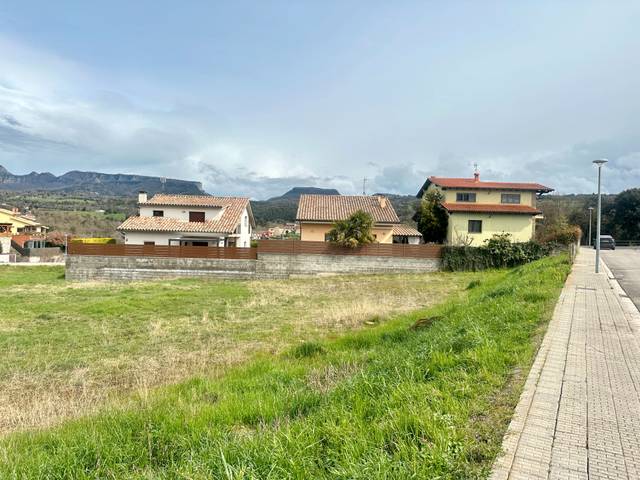 Terreno residencial en Venta en Carrer del Nord, 5 en L'Esquirol