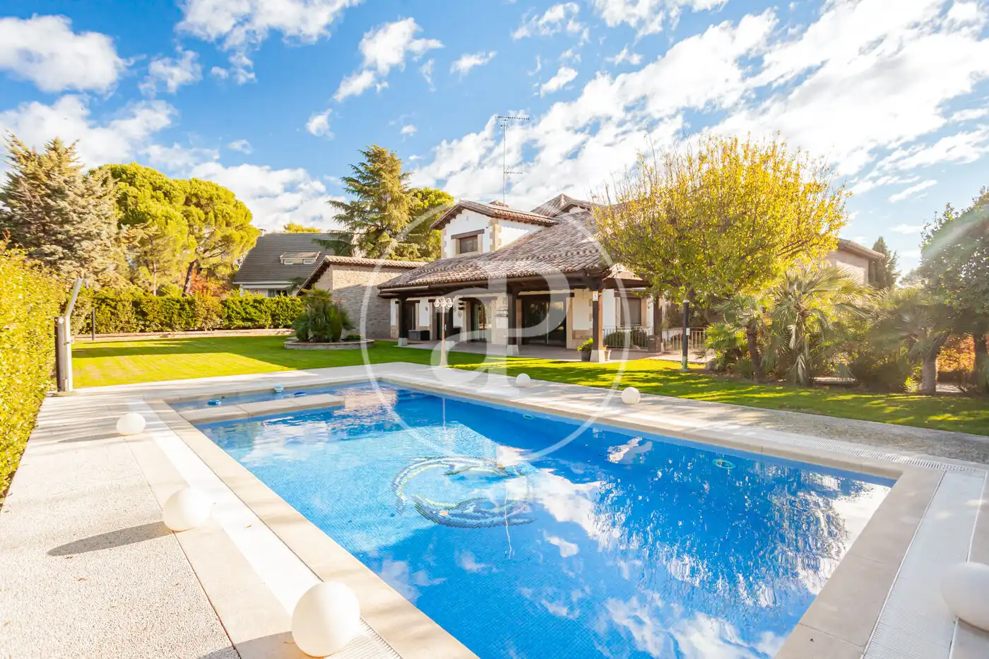 Casa amb piscina en venda a El Bosque