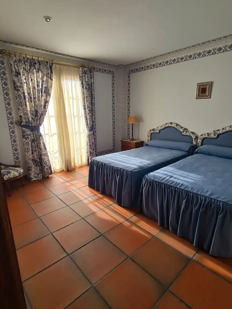 Dormitori de Casa o xalet en venda en Rossell amb Calefacció, Jardí privat i Parquet
