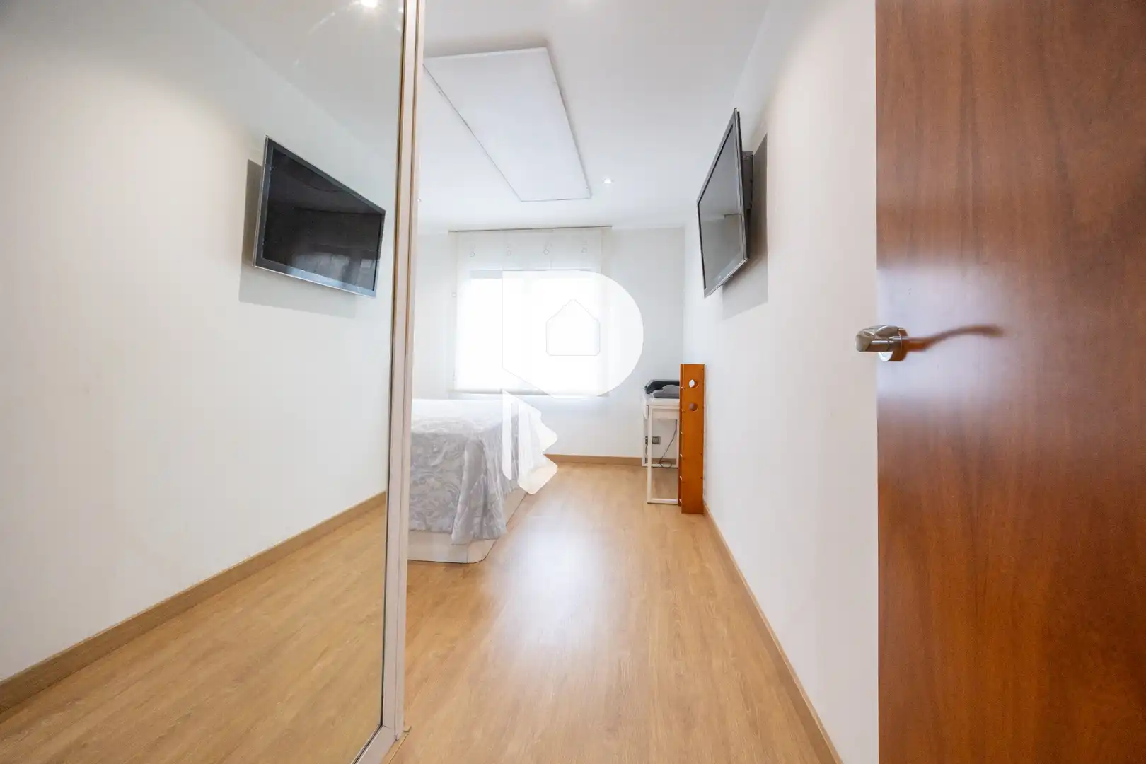 Schlafzimmer von Wohnung zum Verkauf in Sant Vicenç Dels Horts mit Klimaanlage, Heizung und Parkett