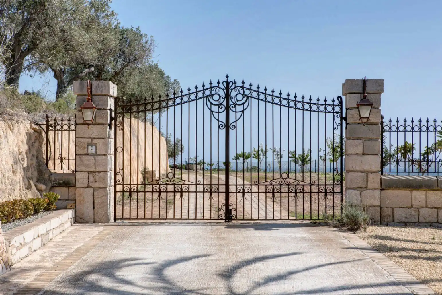 Finca rústica en venda en Moraira amb Jardí privat, Traster i Piscina