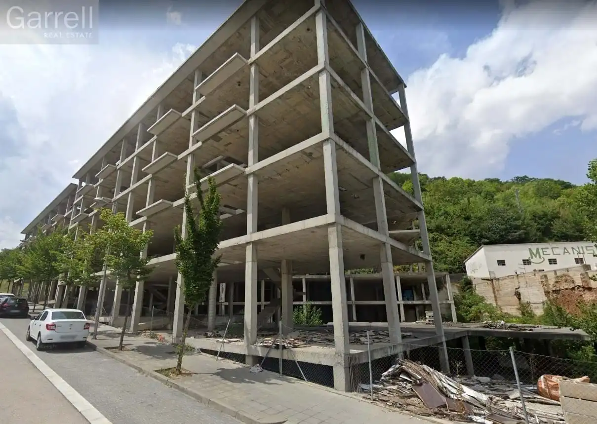 Lands and plots for sale in CM BRUIXES 
 OLOT (GIRONA)
