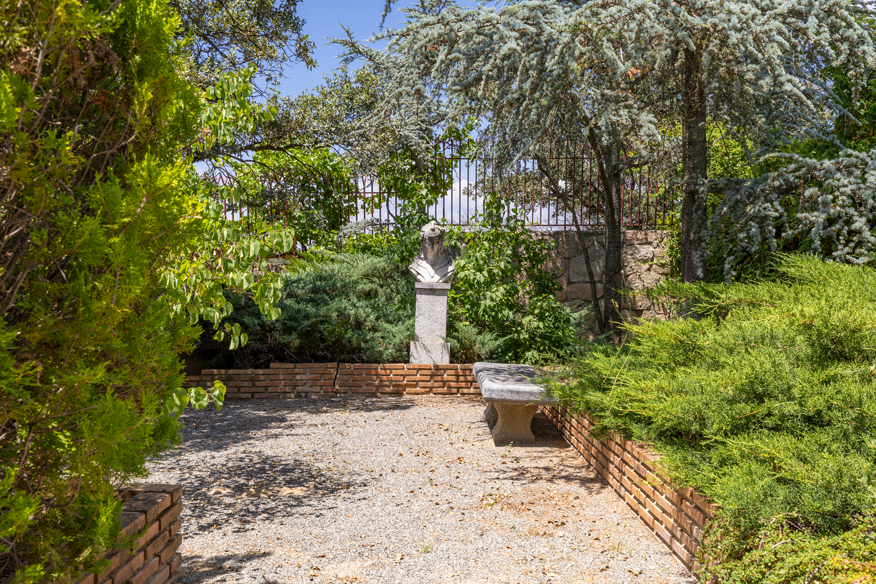 Garden of House or chalet for sale in Las Rozas de Madrid  with Air Conditioner, Heating and Private garden