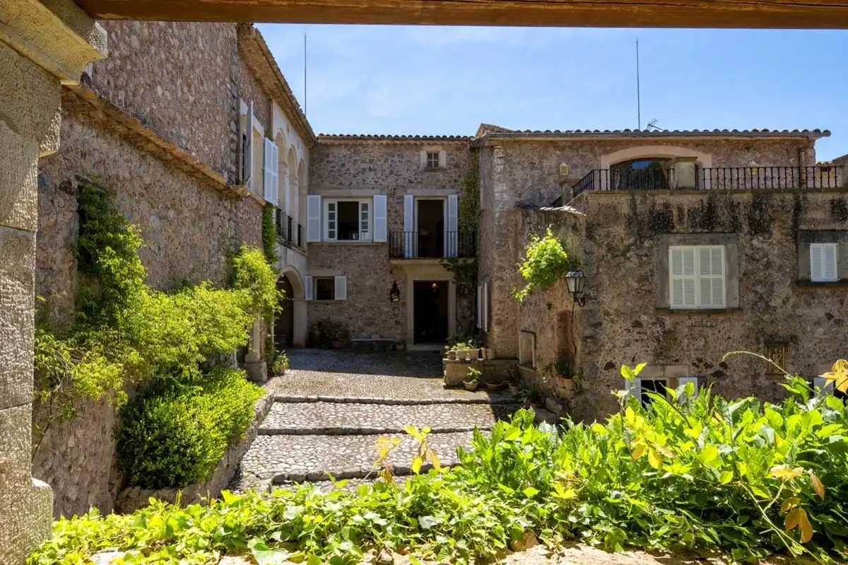 Edificio en venta en Escorca
